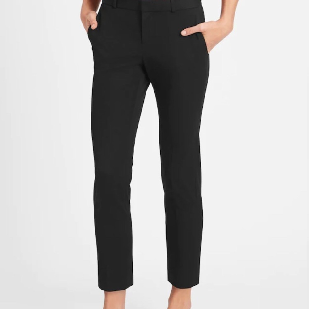 Banana Republic Avery Straight-Fit washable pant